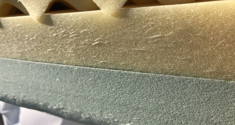 zinus memory foam mattress fiberglass
