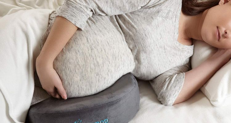 how to use a pregnancy pillow for hip pain