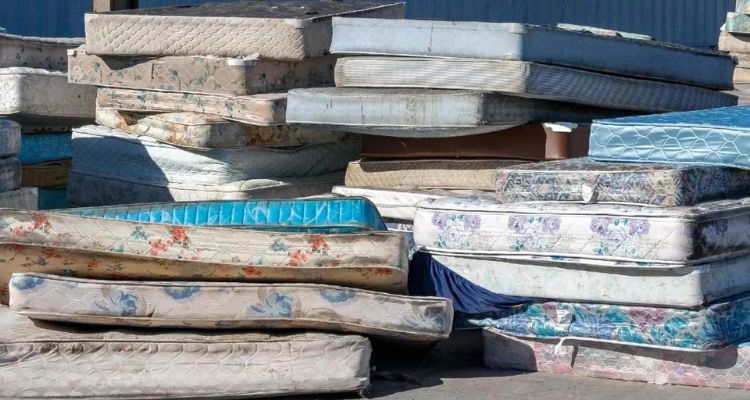 is it legal to sell a used mattress