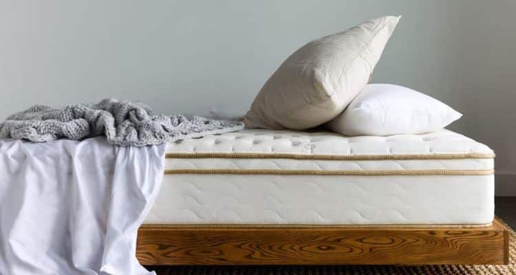 Differences between Latex and Hybrid Mattress