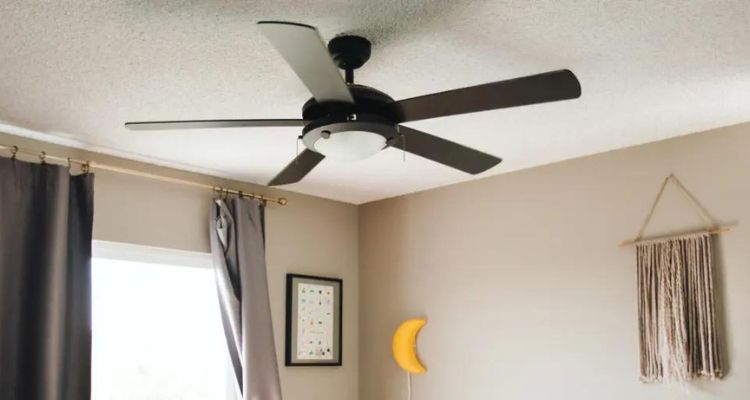 Placement Considerations for Bedroom Ceiling Fans with Smoke Detectors